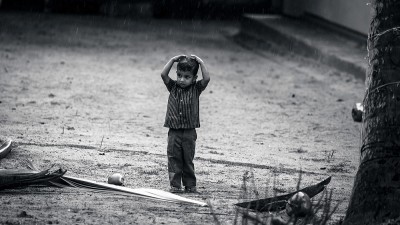 雨とこども